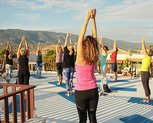 Yoga relaxweek workshop Poros island